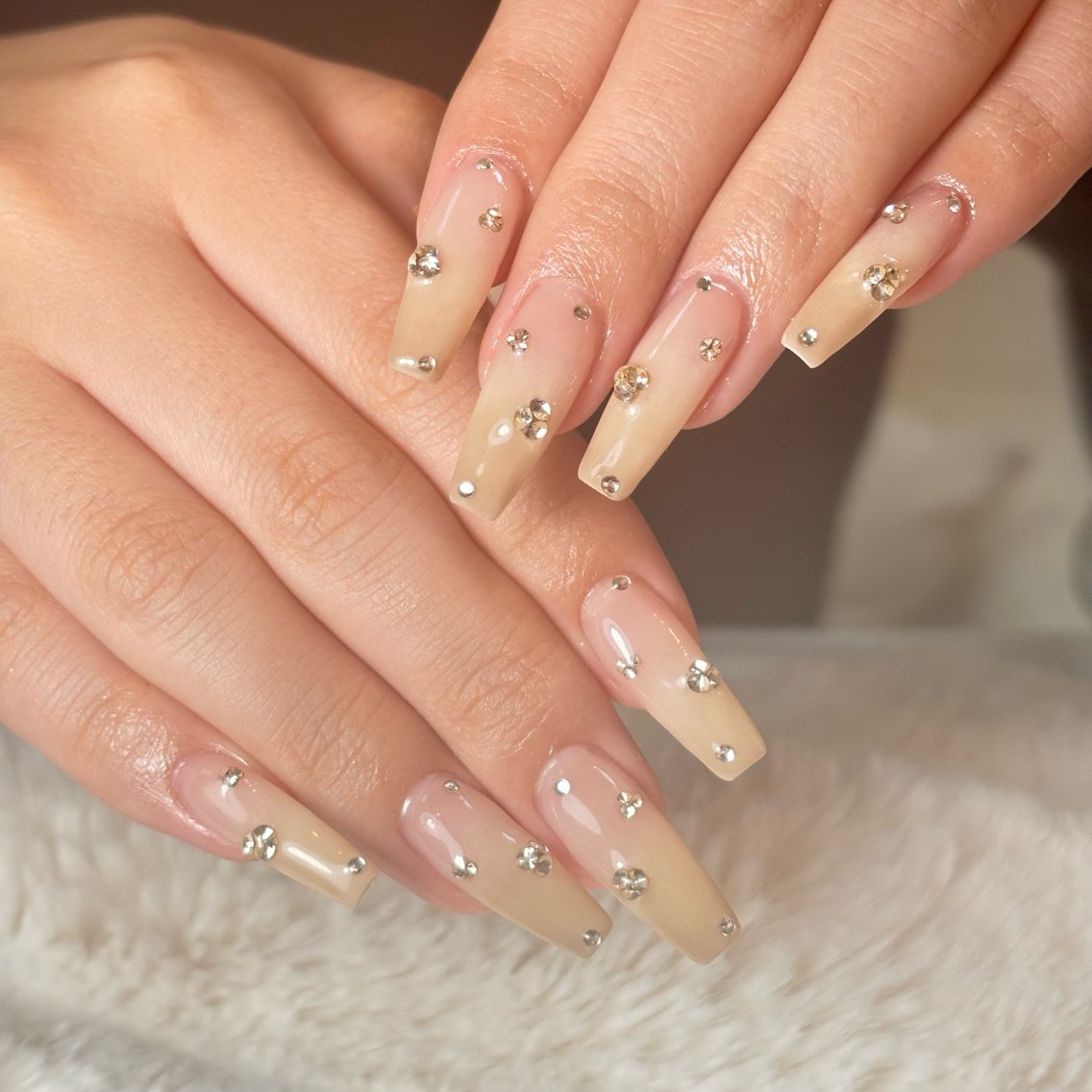 ネイル 桜ネイル 長さ出し フレンチネイル 韓国ネイル マグネットネイル ハンドネイル Kiwami nailsalonのネイルデザイン