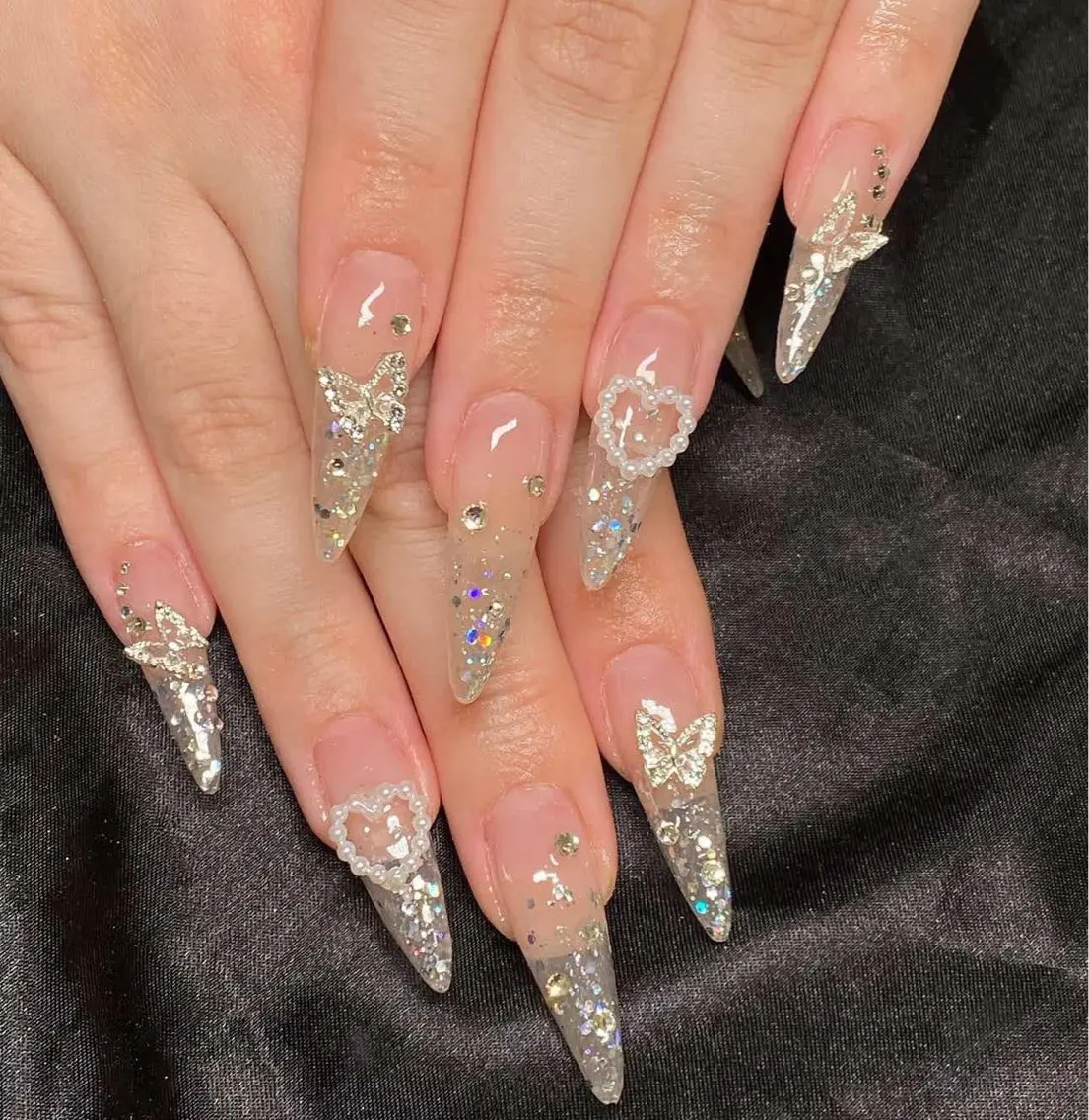 ネイル オーロラネイル フレンチネイル ジェルネイル ハロウィン 韓国ネイル ハンドネイル H.baby Nail Salonのネイルデザイン