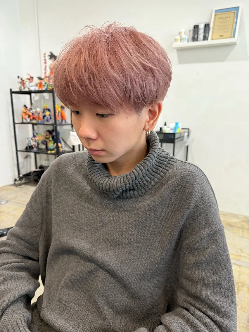 カラー メンズ バレイヤージュ特化 三宅陸斗のヘアスタイル