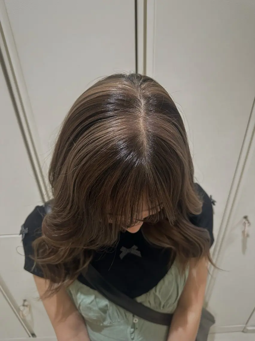 ロング カラー ヘアアレンジ ヘアカラー トリートメント タイトボブ個性派カラ ーAKANEのヘアスタイル