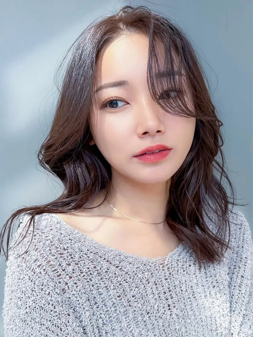 セミロング カラー ACRO 梅田店のヘアスタイル