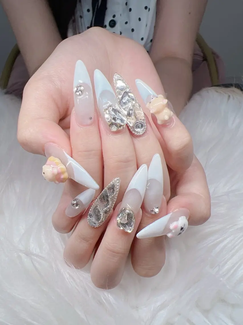 ネイル ハンドネイル Lee Nails チップ長さだし専門店のネイルデザイン