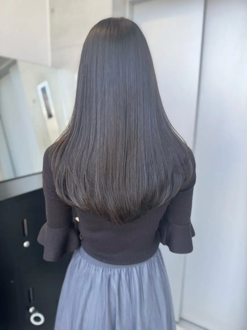 ロング カラー パーマ ヘアアレンジ 透明感/オリーブ/ グレージュ/YUKAのヘアスタイル