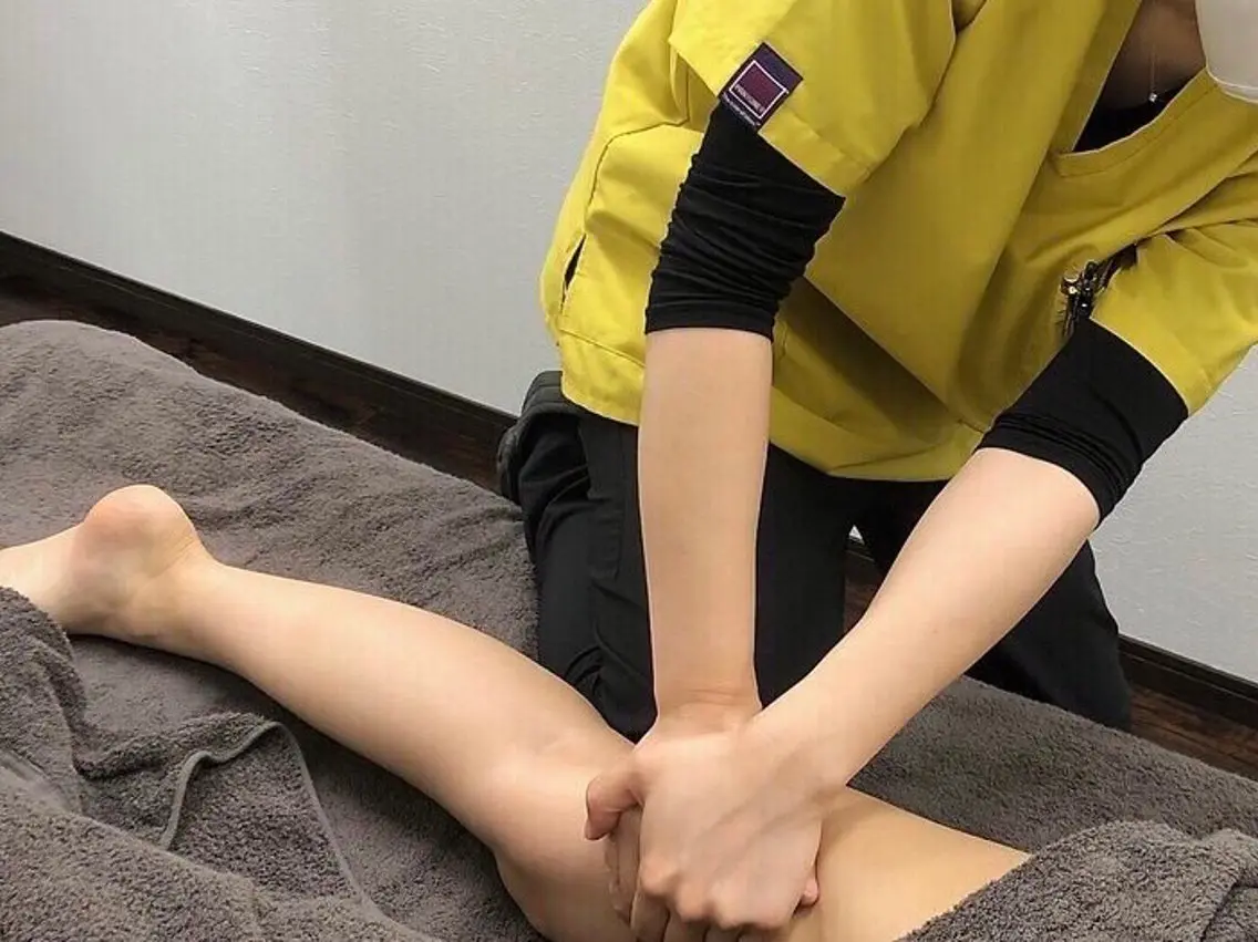 【初回限定価格☆】オイルリンパマッサージ90分/女性スタッフ&個室対応の写真