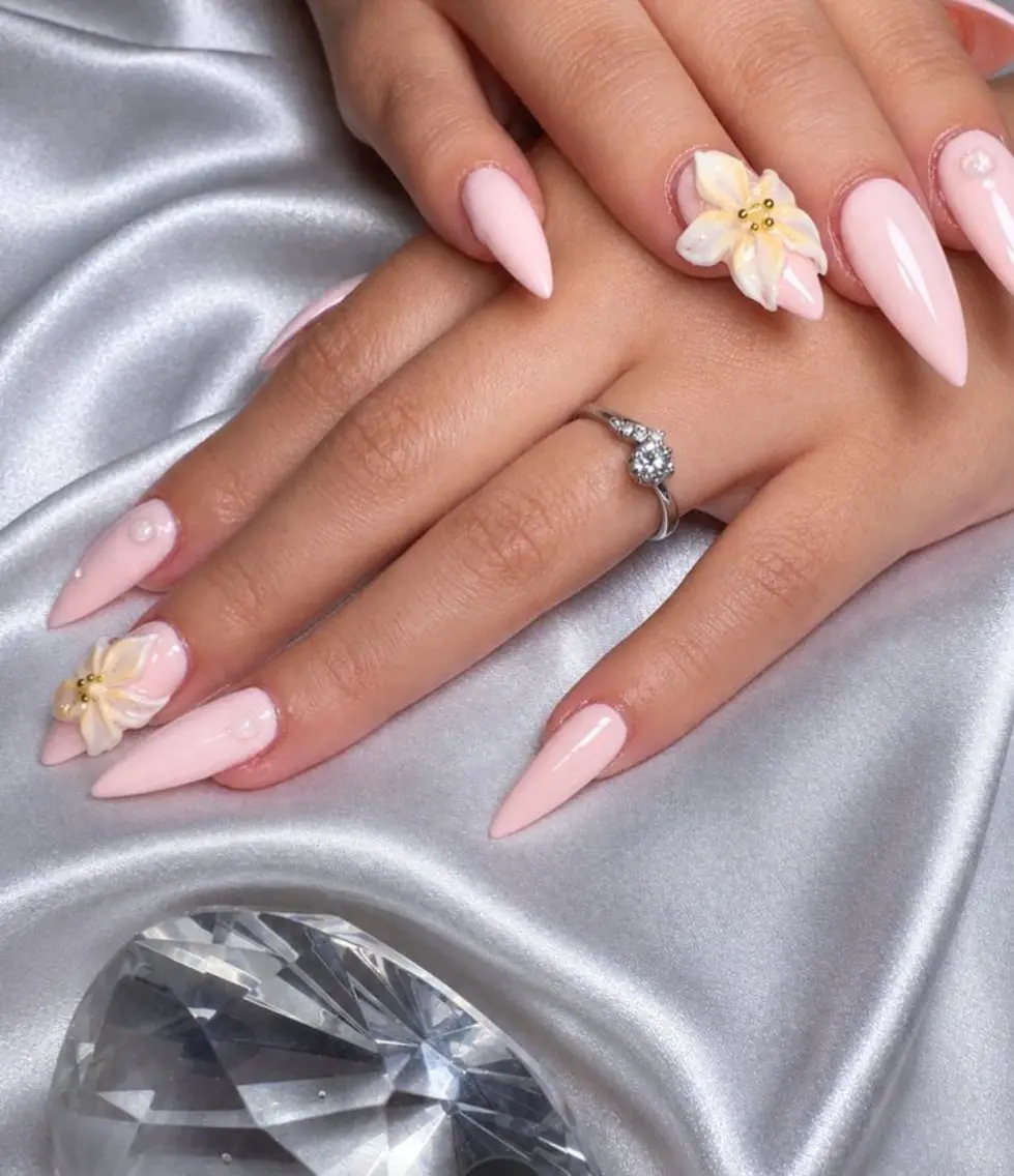 ショート ハンドネイル YOKOSUKA NAILS💅✨のネイルデザイン