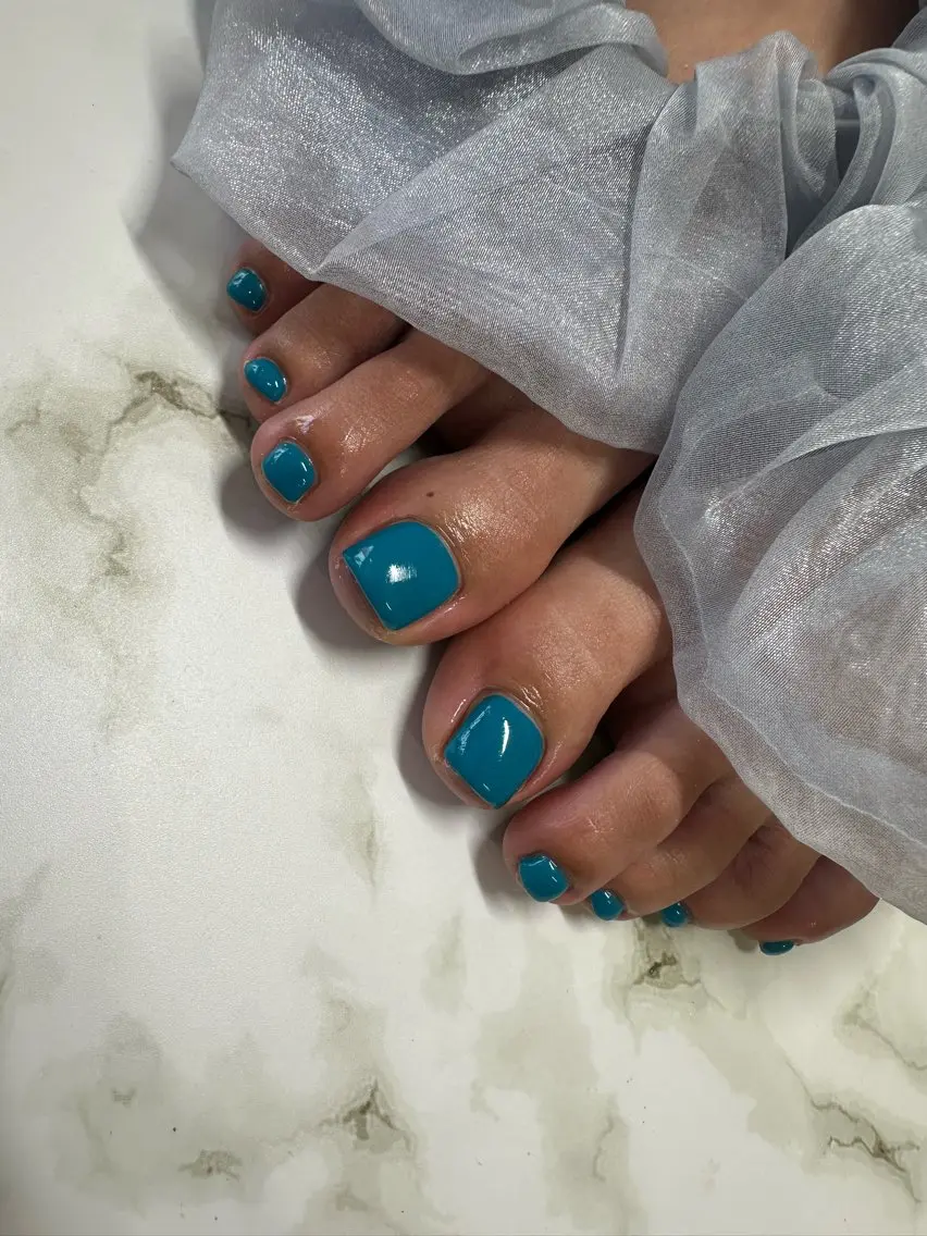 ネイル フットネイル AOAQUA SHIORIのネイルデザイン