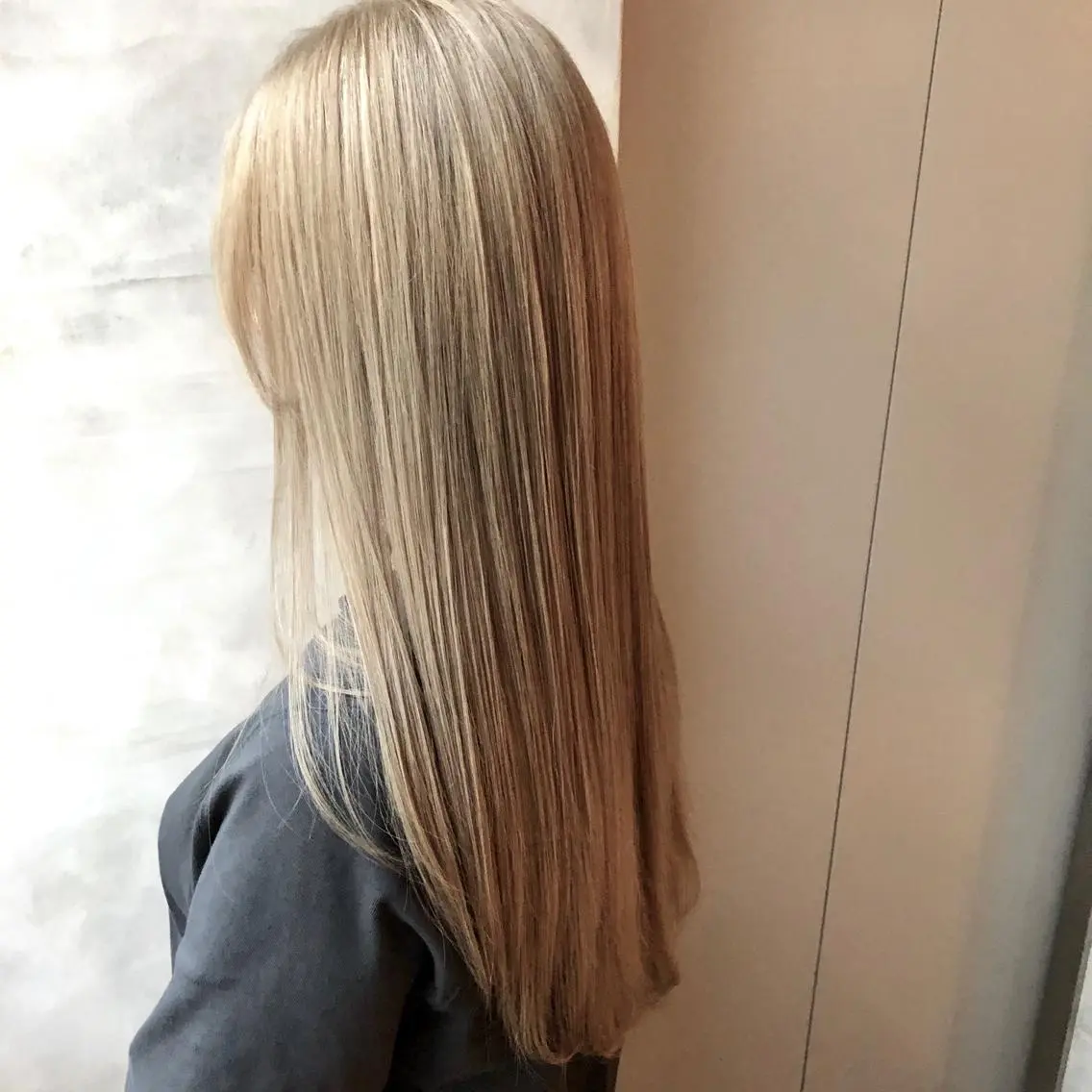 ロング カラー クドウレイ fifth神南のヘアスタイル