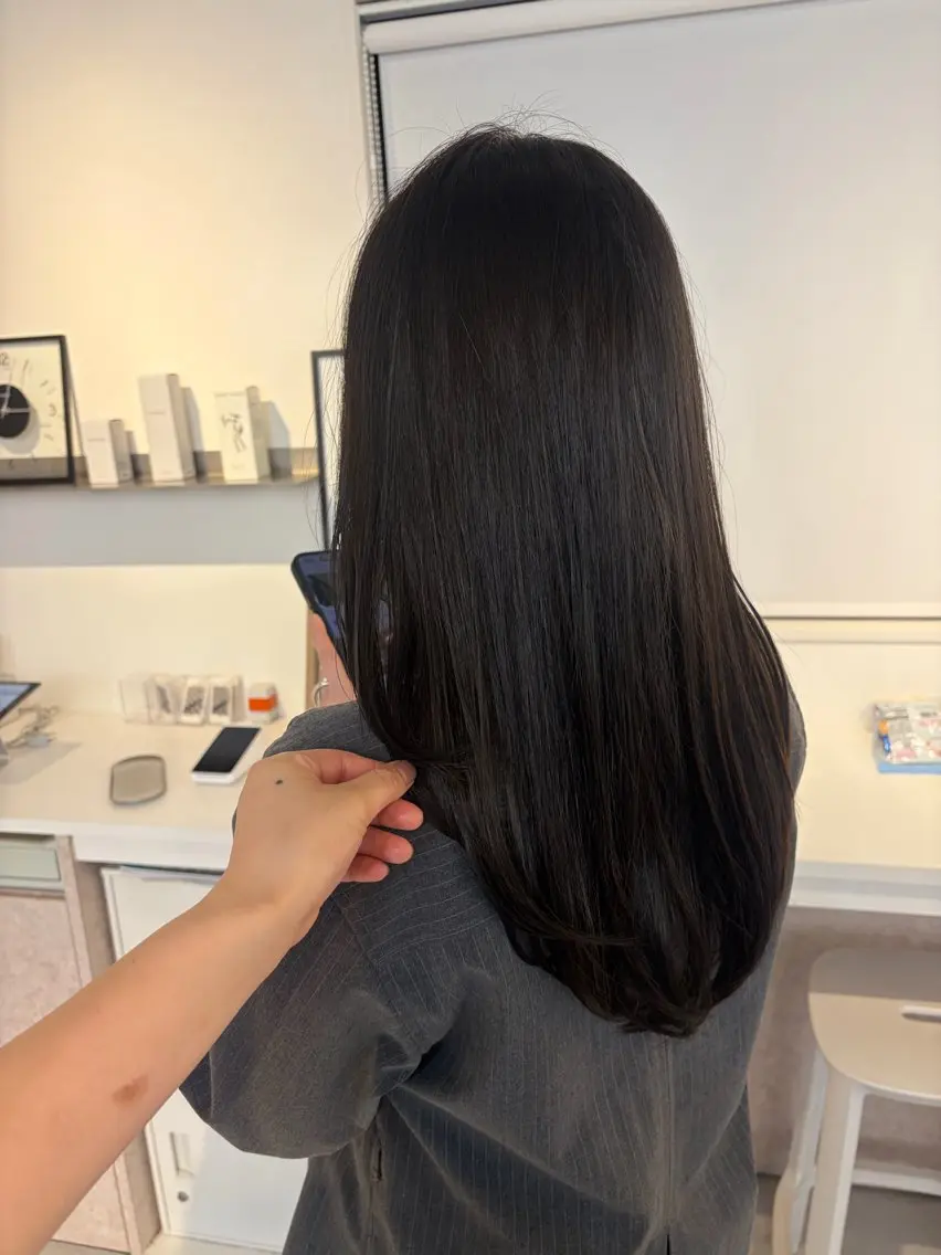 ロング カット ヘアカラー トリートメント ✨色持ちの良い艶 カラー✨蟹江真世のヘアスタイル