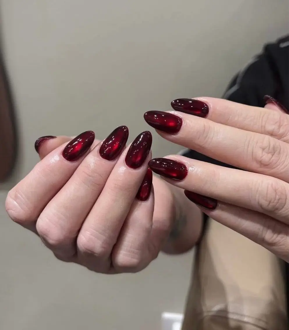 ネイル MQueen ネイルサロンのネイルデザイン