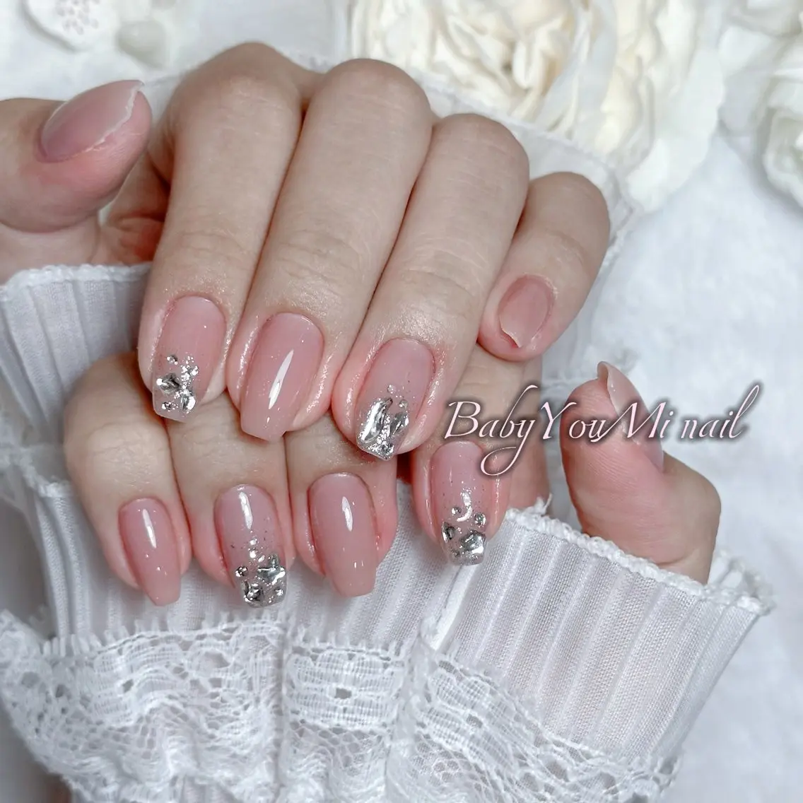 ネイル オーロラネイル チークネイル 成人式 フットネイル フレンチネイル ハンドネイル ハンドケア BabyYouMi nailのネイルデザイン