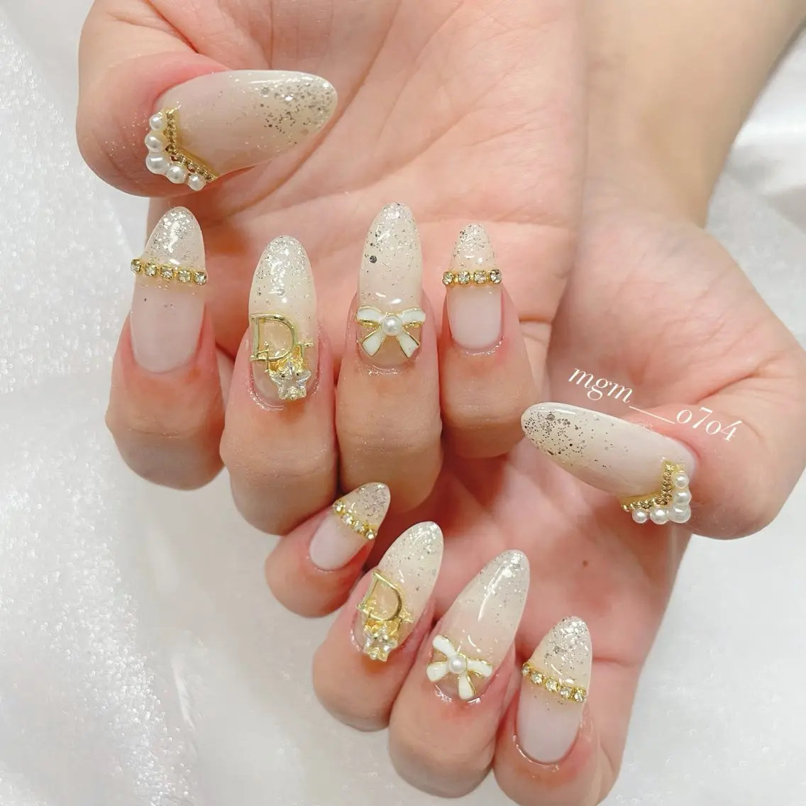 ネイル ハンドネイル ハンドケア MoON...❤︎ MeGuのネイルデザイン