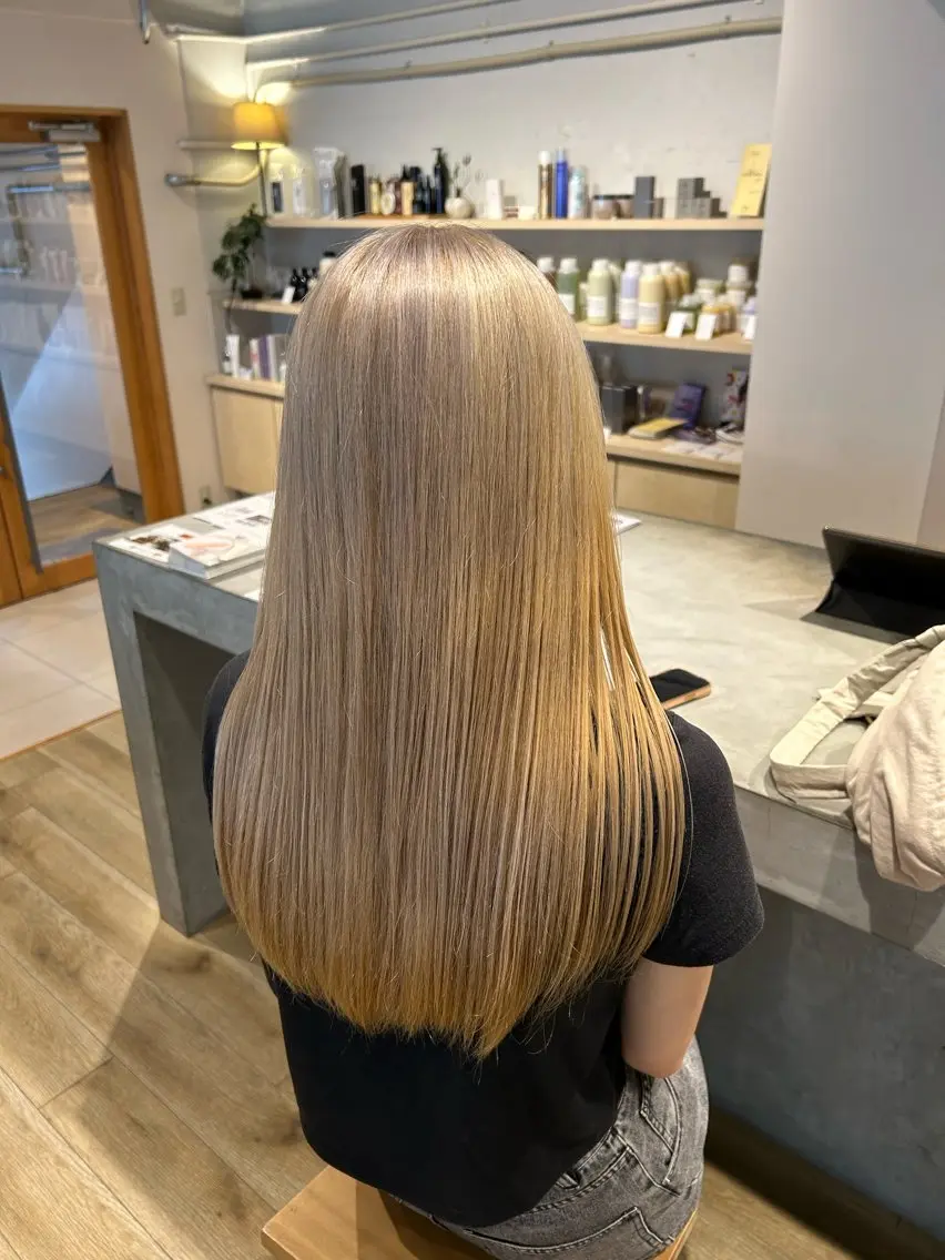 💡ダブルカラー(ブリーチあり)＋オートクチュールヘアエステの写真