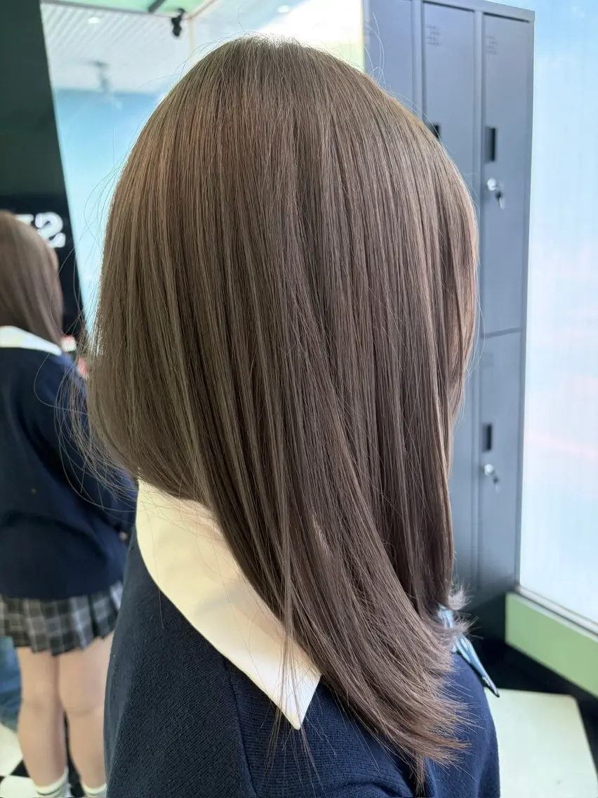 ミディアム 髪質改善 海外デザイン好きな方 滝沢錬平のヘアスタイル