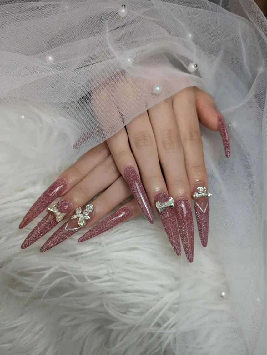 ネイル Queen Nail 柏店 クイーンネイルのネイルデザイン