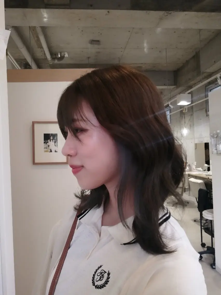 ミディアム レイヤーカット カット ヘアカラー 藤原仁美/レイヤー /透明感カラーのヘアスタイル