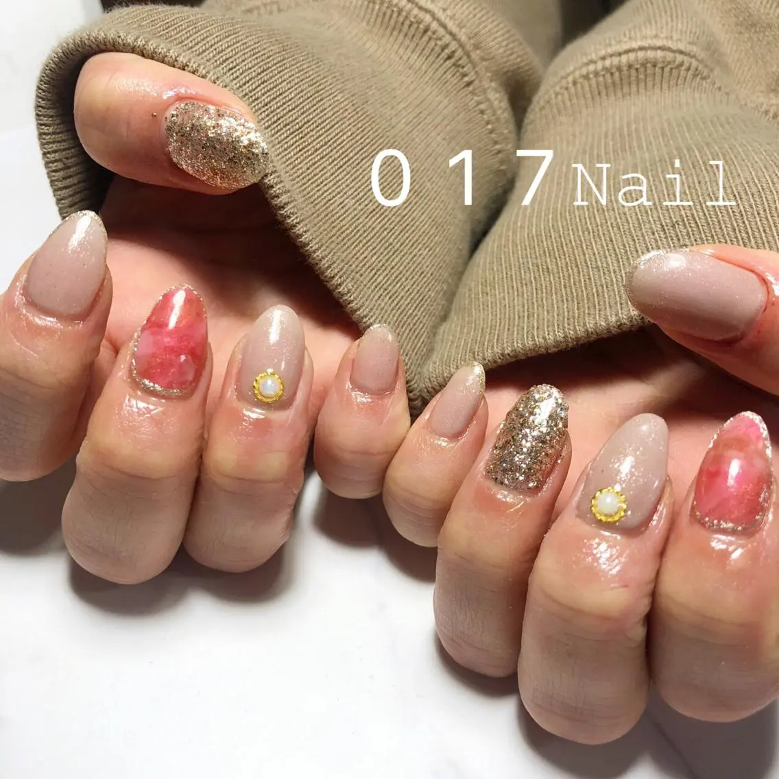 ネイル べっ甲ネイル ラメ(グリッター) 赤色 rei naのネイルデザイン