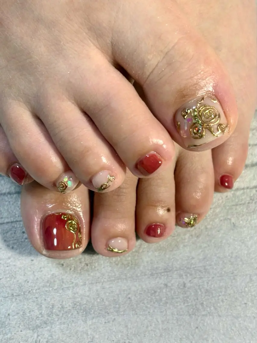 ネイル フットネイル FIORITURA Maikoのネイルデザイン