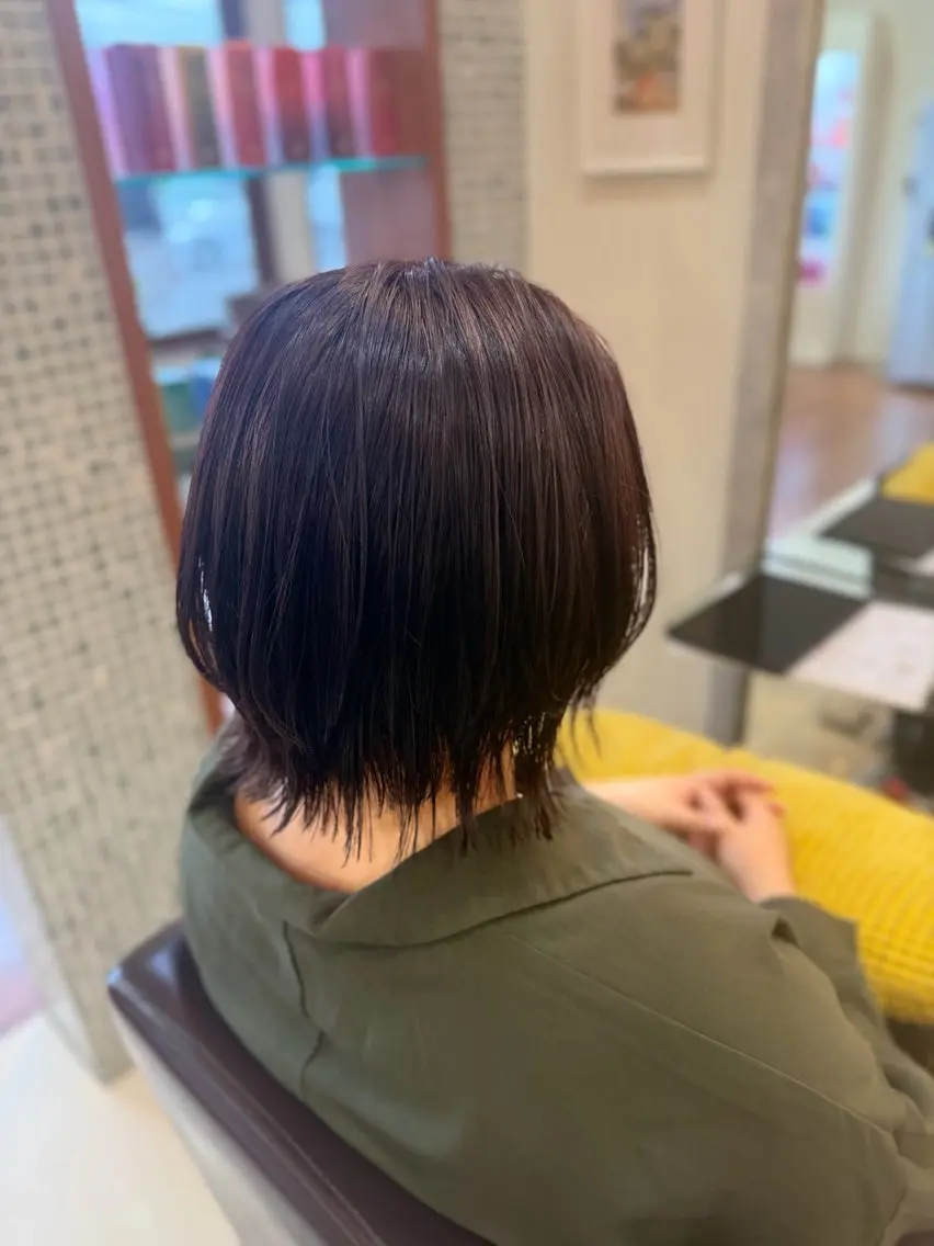 カラー 林 莉瑠のヘアスタイル