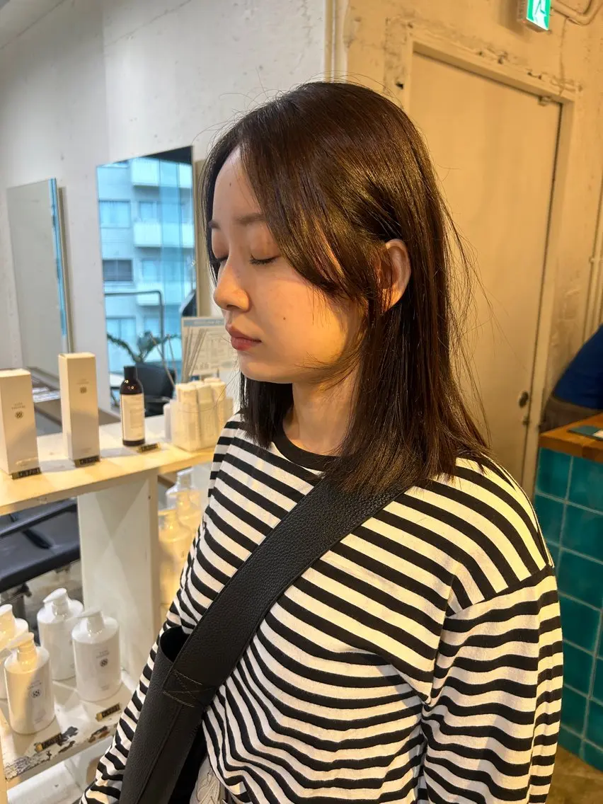 ミディアム カラー カット ヘアカラー ナチュラル大人っぽい スタイル　MAORIのヘアスタイル