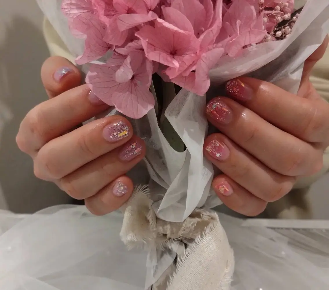 ネイル ⋆⑅˚ new  me!  ˖୨ৎ‧˚のネイルデザイン