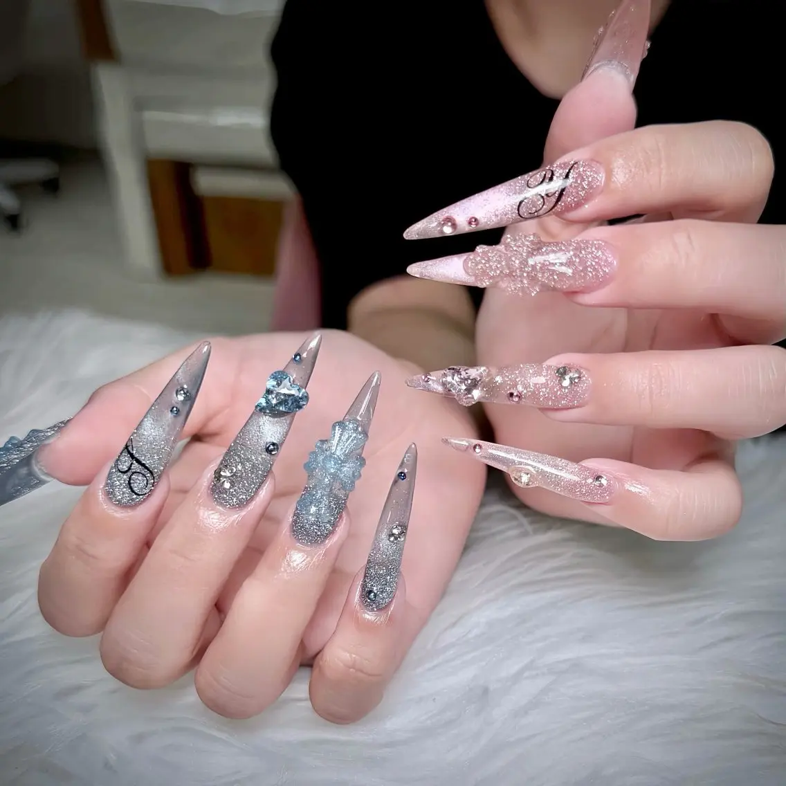 ネイル アートネイル ボルドー フレンチネイル ジェルネイル 氷ネイル・うるうるネイル ハンドネイル Yuki Nailsalonのネイルデザイン