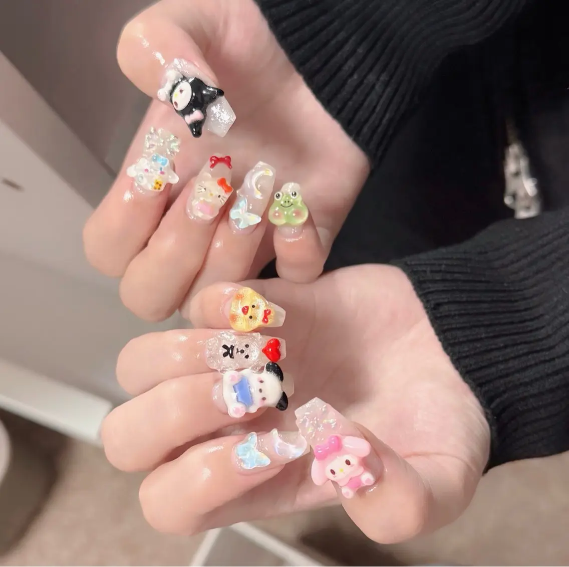 ネイル チークネイル フレンチネイル グラデーション 韓国ネイル マグネットネイル ハンドネイル Hana Nailのネイルデザイン