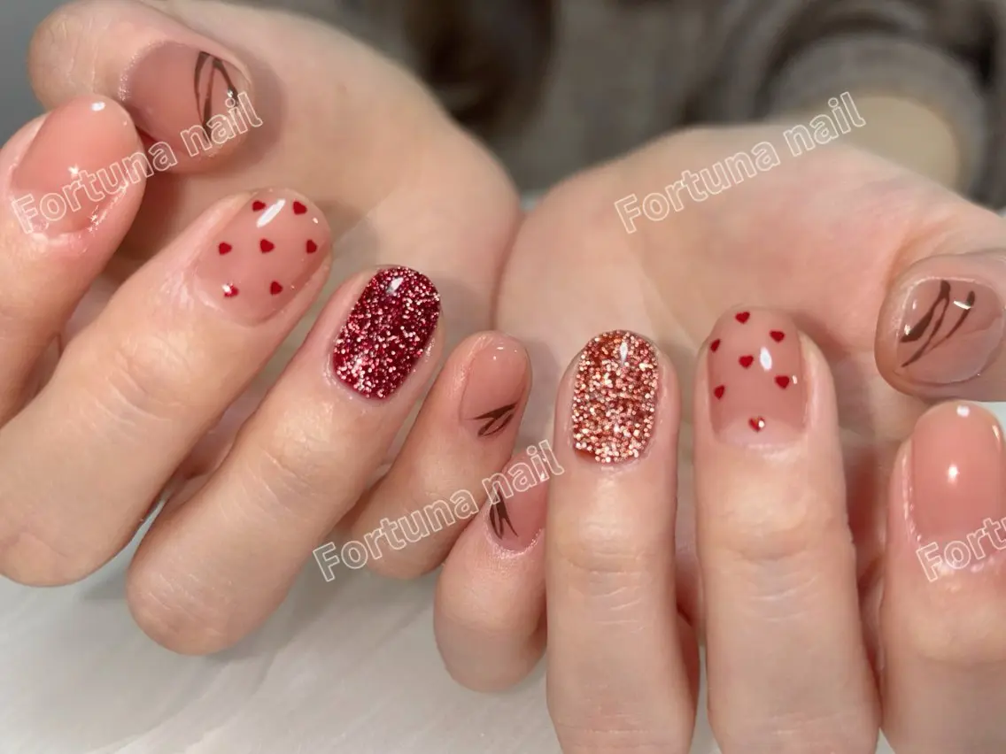 ネイル バレンタイン Nail •Head スパFortunaのネイルデザイン