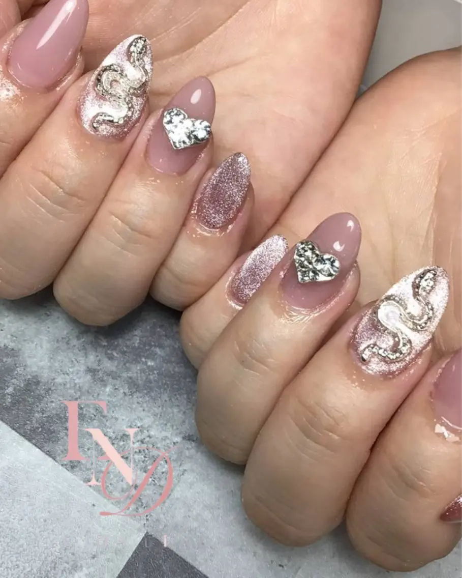 ネイル ハンドネイル Eye& NailDayのネイルデザイン