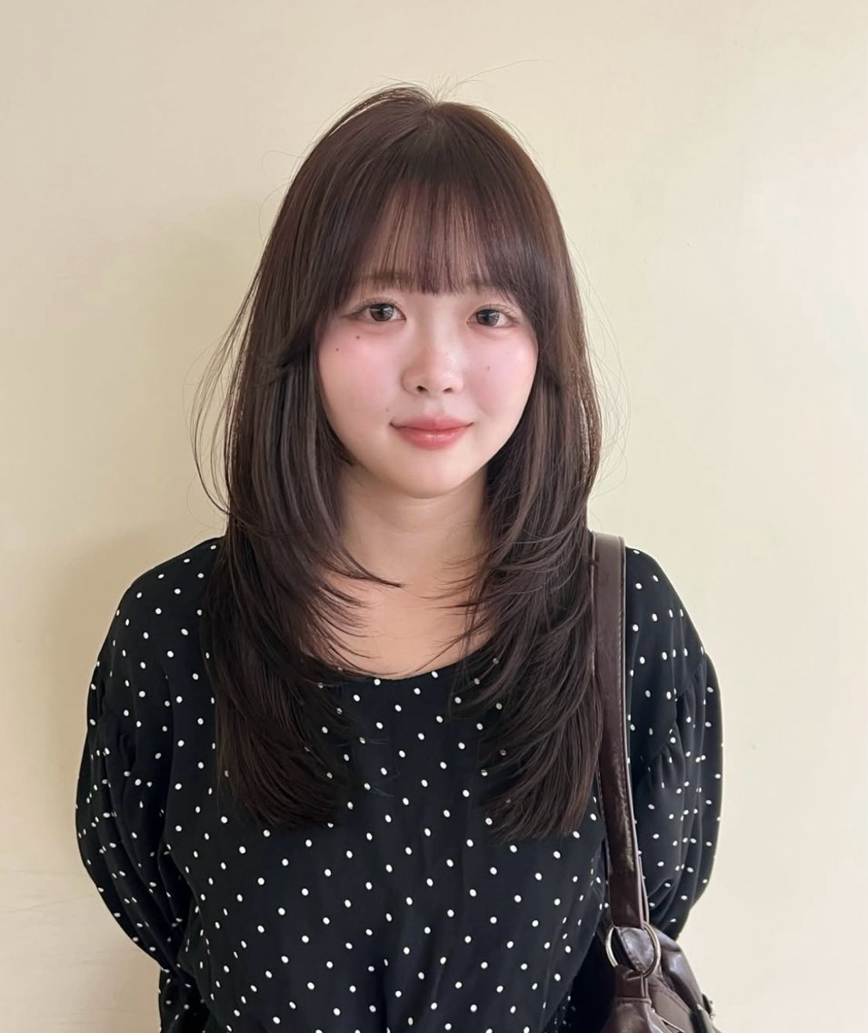 セミロング カット ヘアカラー レイヤー/ダブルカラ ー🎀Sayakaのヘアスタイル