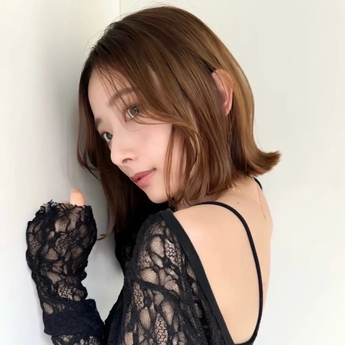 ショート カラー カット ヘアカラー ぱつっとボブ/透明感 カラー/Ayakaのヘアスタイル