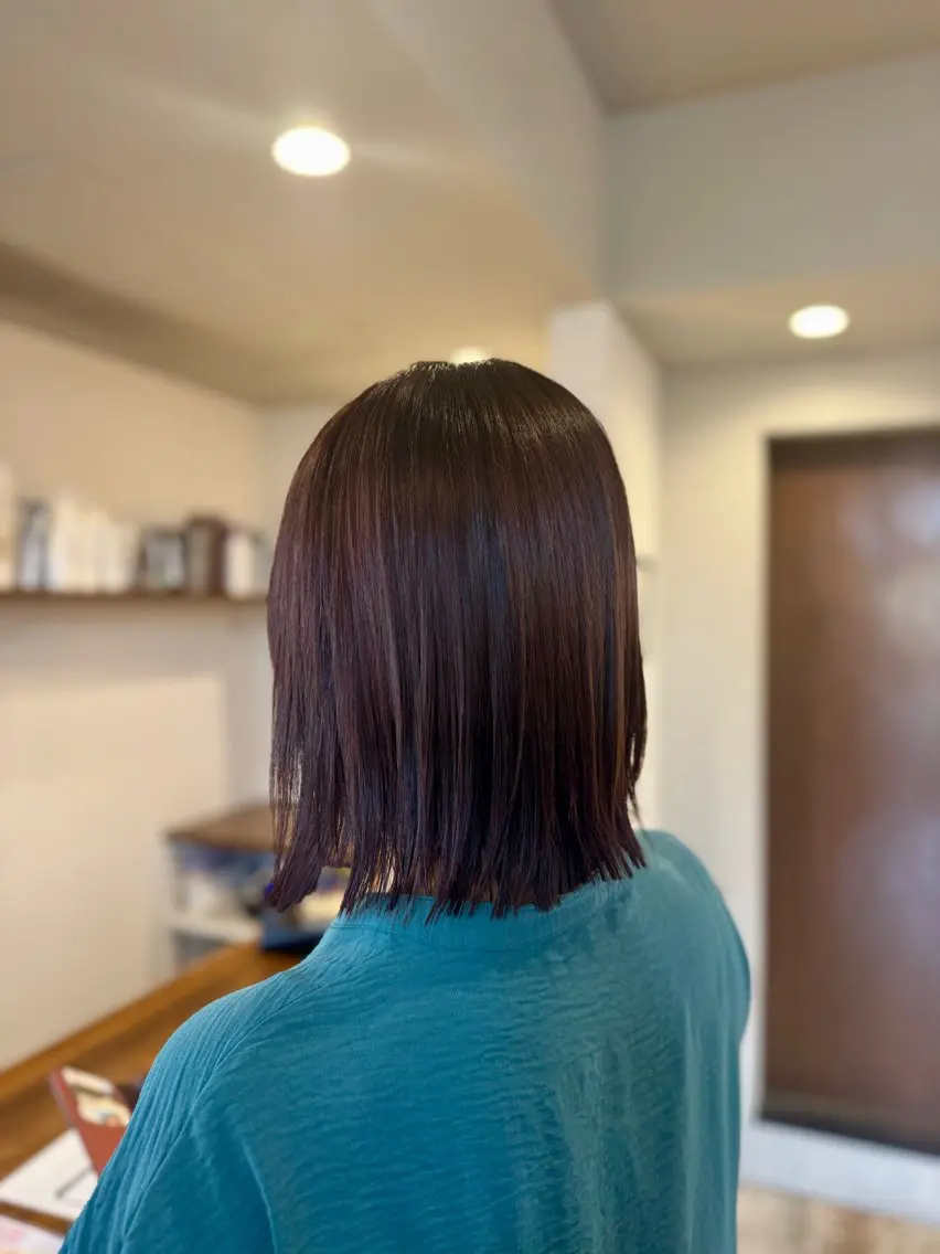ミディアム レッドブラウン レイヤーカット EFFACE鴻巣 2号店  中山柚香のヘアスタイル