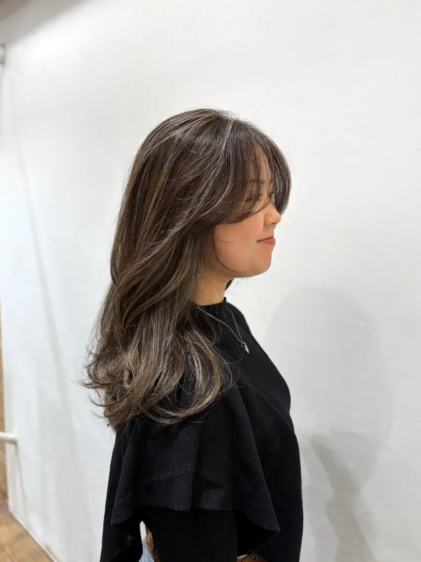 ロング アオキ サキ💫のヘアスタイル