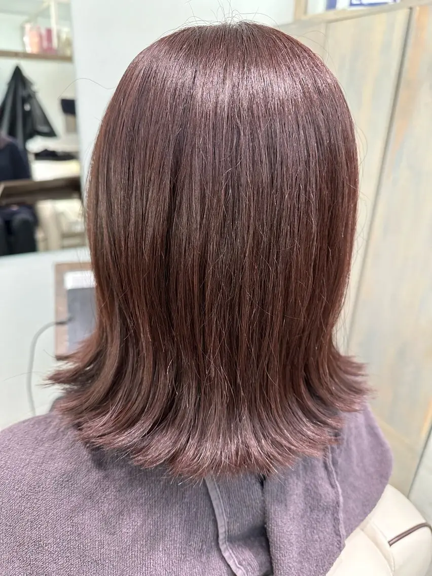 ミディアム カット ヘアカラー トリートメント 佐藤 はるとのヘアスタイル