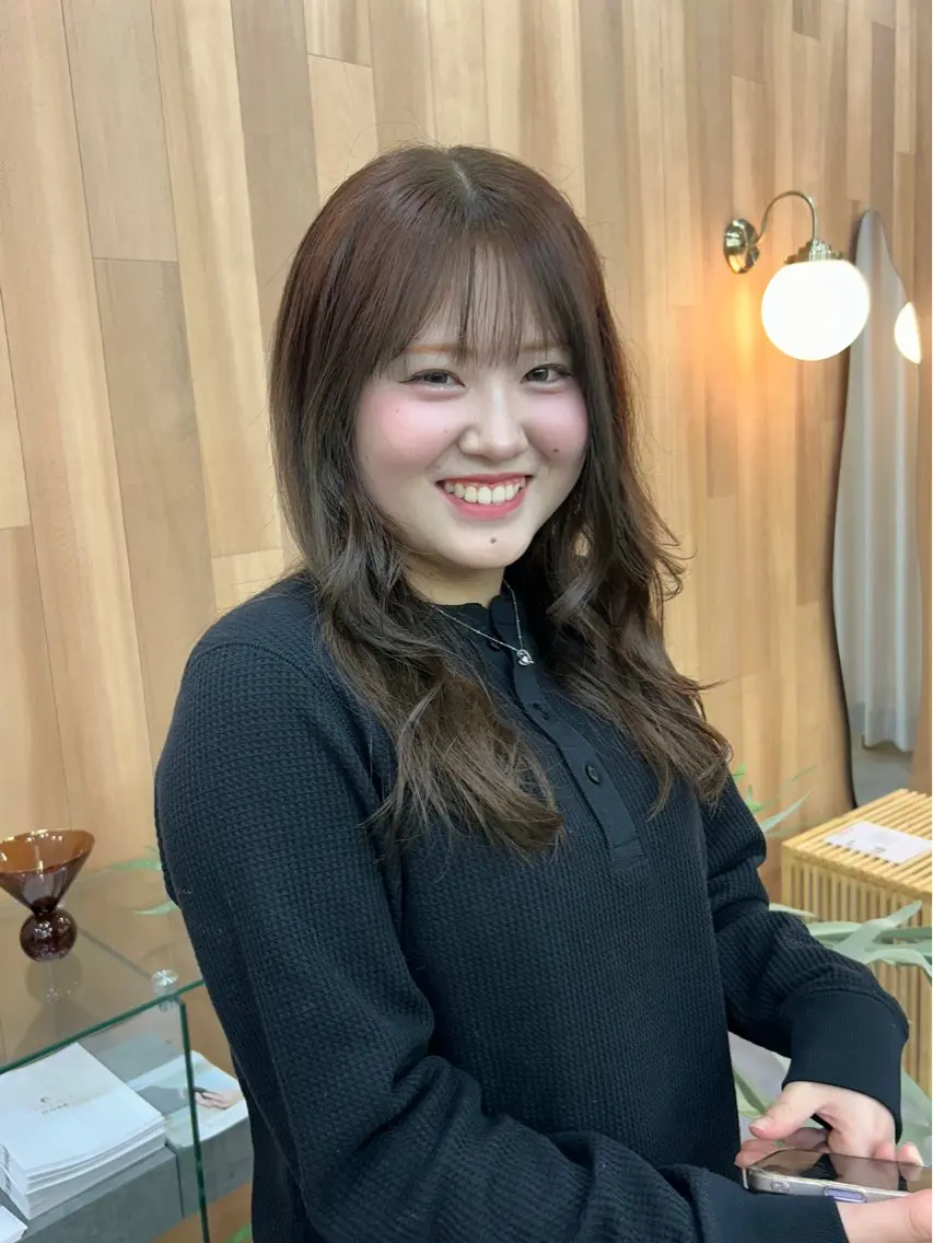 セミロング カラー カット ヘアカラー トリートメント 田村 雪華のヘアスタイル