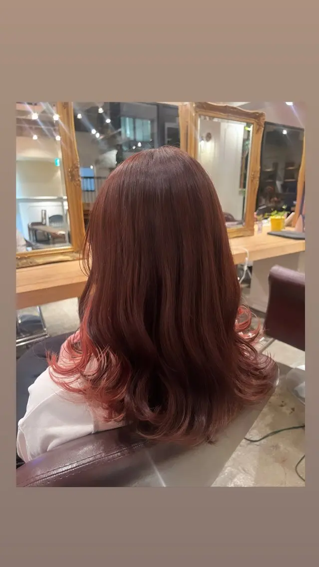 ロング カラー ブラウンカラー インナーカラー ピンクカラー ピンクブラウン カット ヘアカラー トリートメント ハイライト/インナー /ブリーチ/レイヤーのヘアスタイル