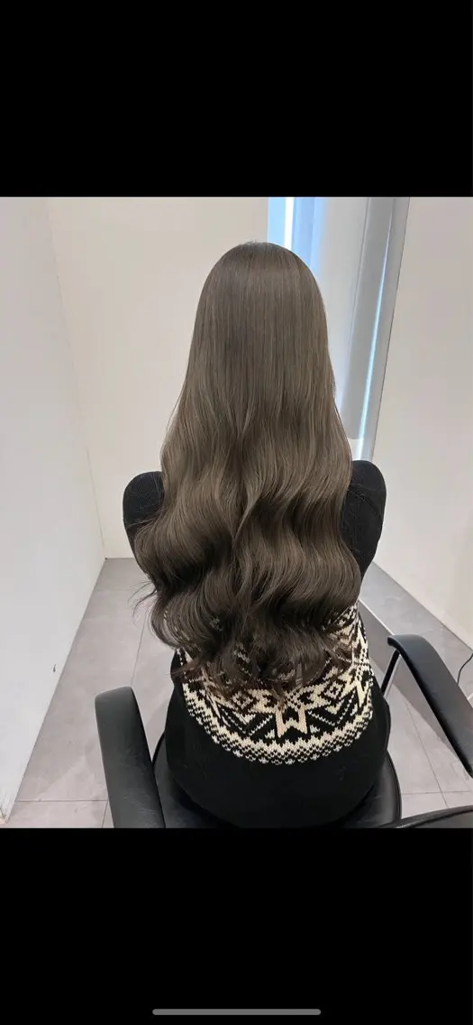 ロング ヘアカラー しゅういち/赤み消し カラー特化のヘアスタイル