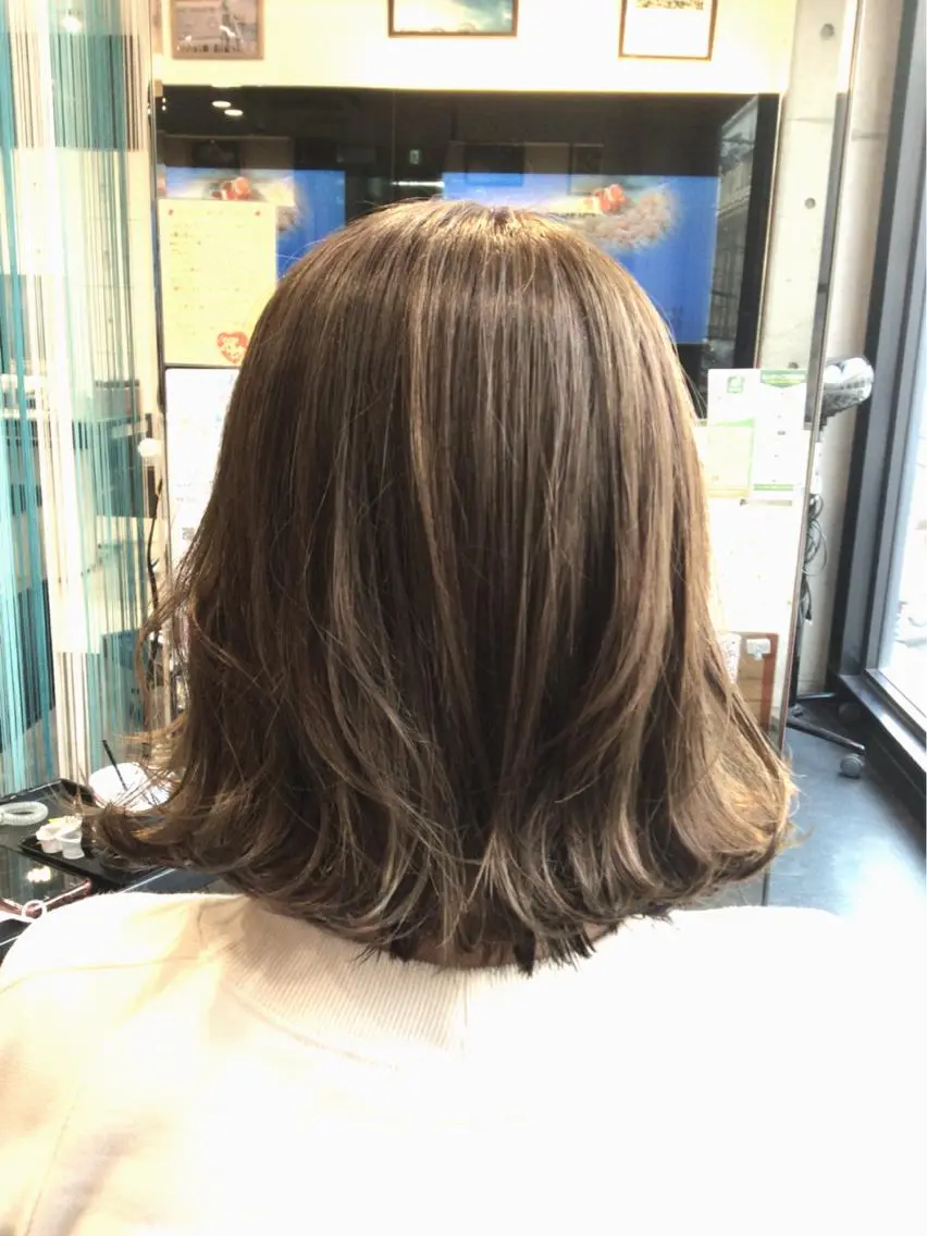 ✨初回限定✨カット ➕イルミナカラー ➕ トリートメントの写真