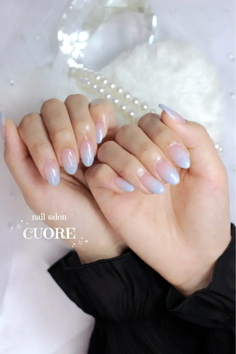 ネイル グラデーション 水色 オフィスネイル シンプルネイル 春ネイル ハンドネイル nail salon CUOREのネイルデザイン