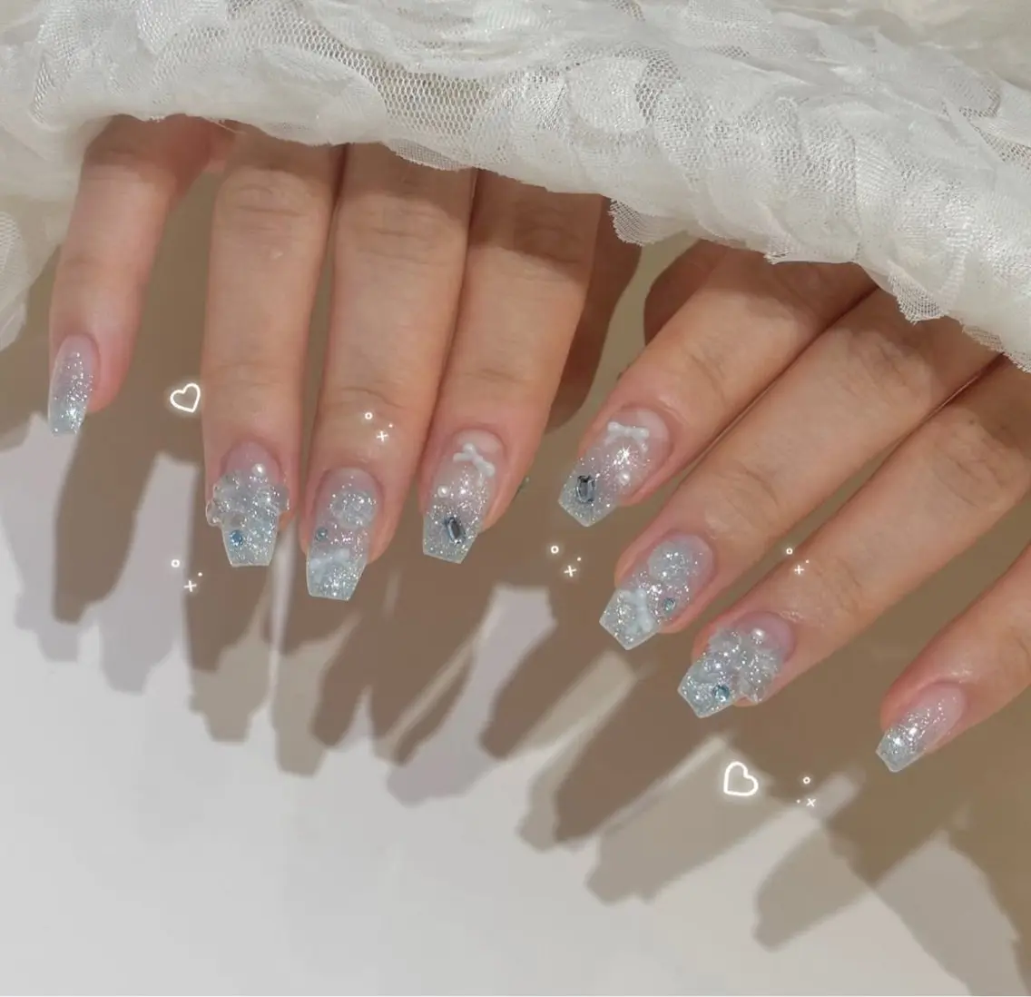 ネイル フレンチネイル キラキラネイル マグネットネイル ミラーネイル ニュアンスネイル ハンドネイル Tira Nailのネイルデザイン