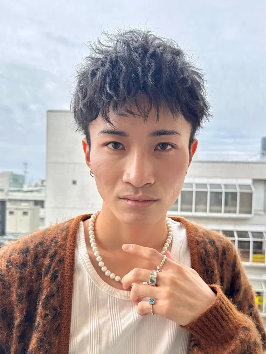 ショート パーマ メンズ カット パーマ 平内 賢人のヘアスタイル