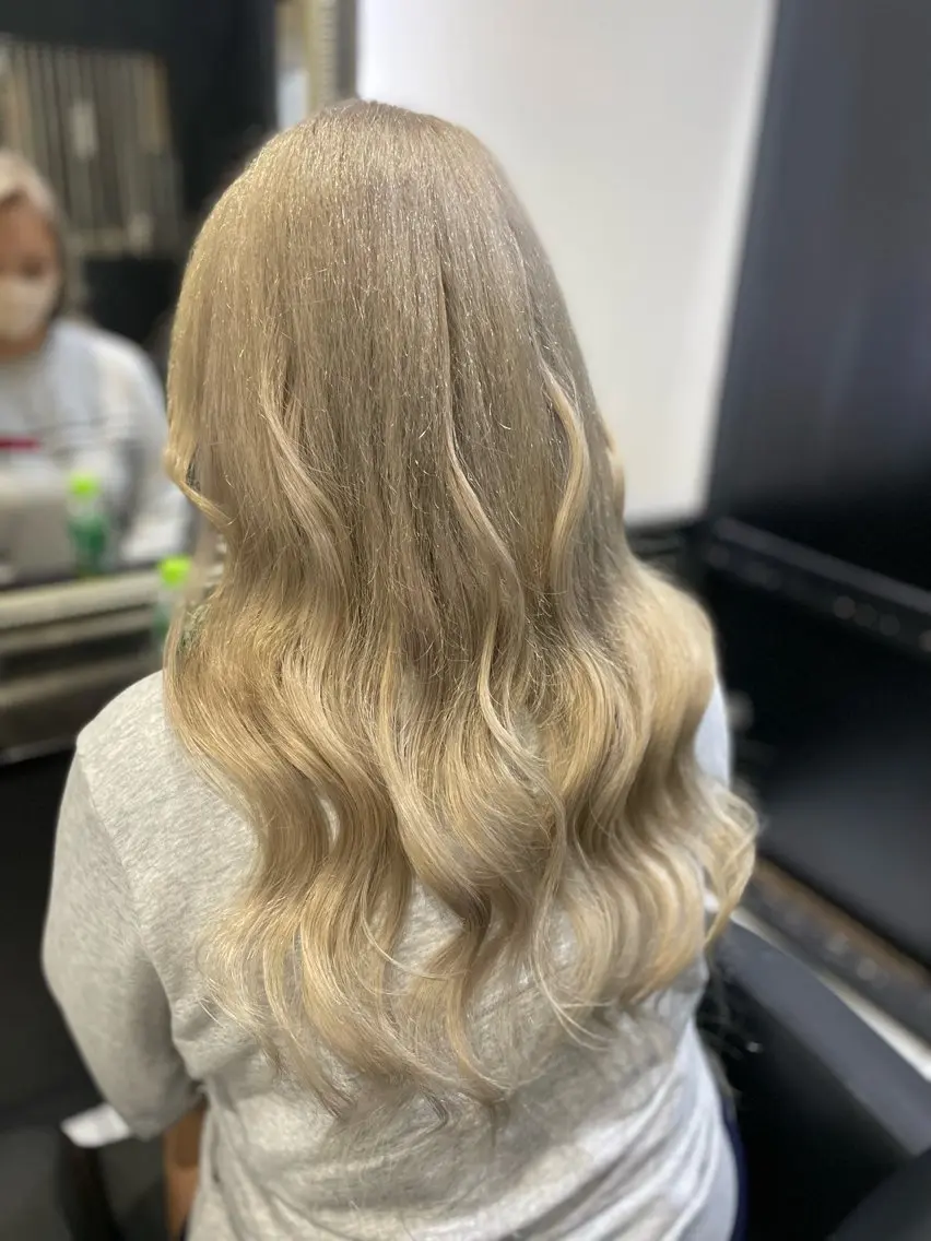 ⭐️ケアブリーチ+カラー+トリートメント⭐️の写真