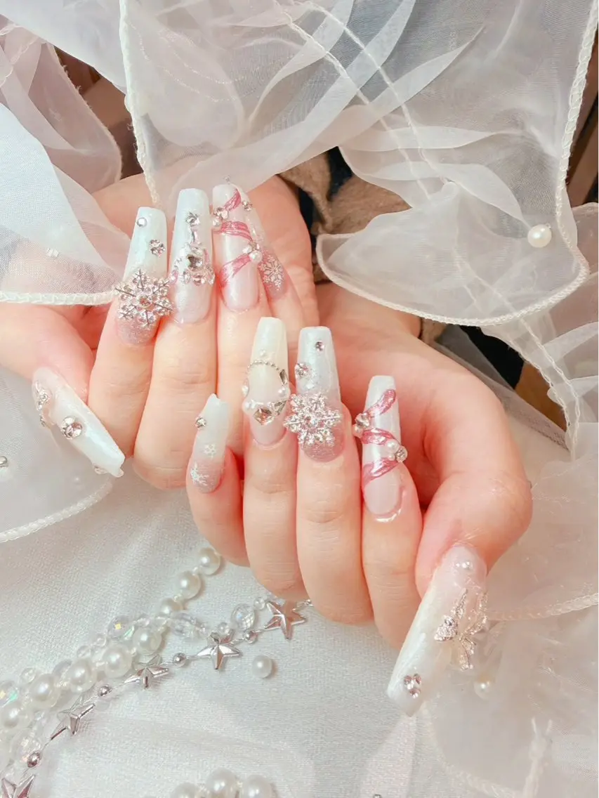 【チップ長さ出し付き】大人気🌈アート10本やり放題🎀写真持ち込み🉑(有料パーツ4つ付き)¥13000➡️12000の写真