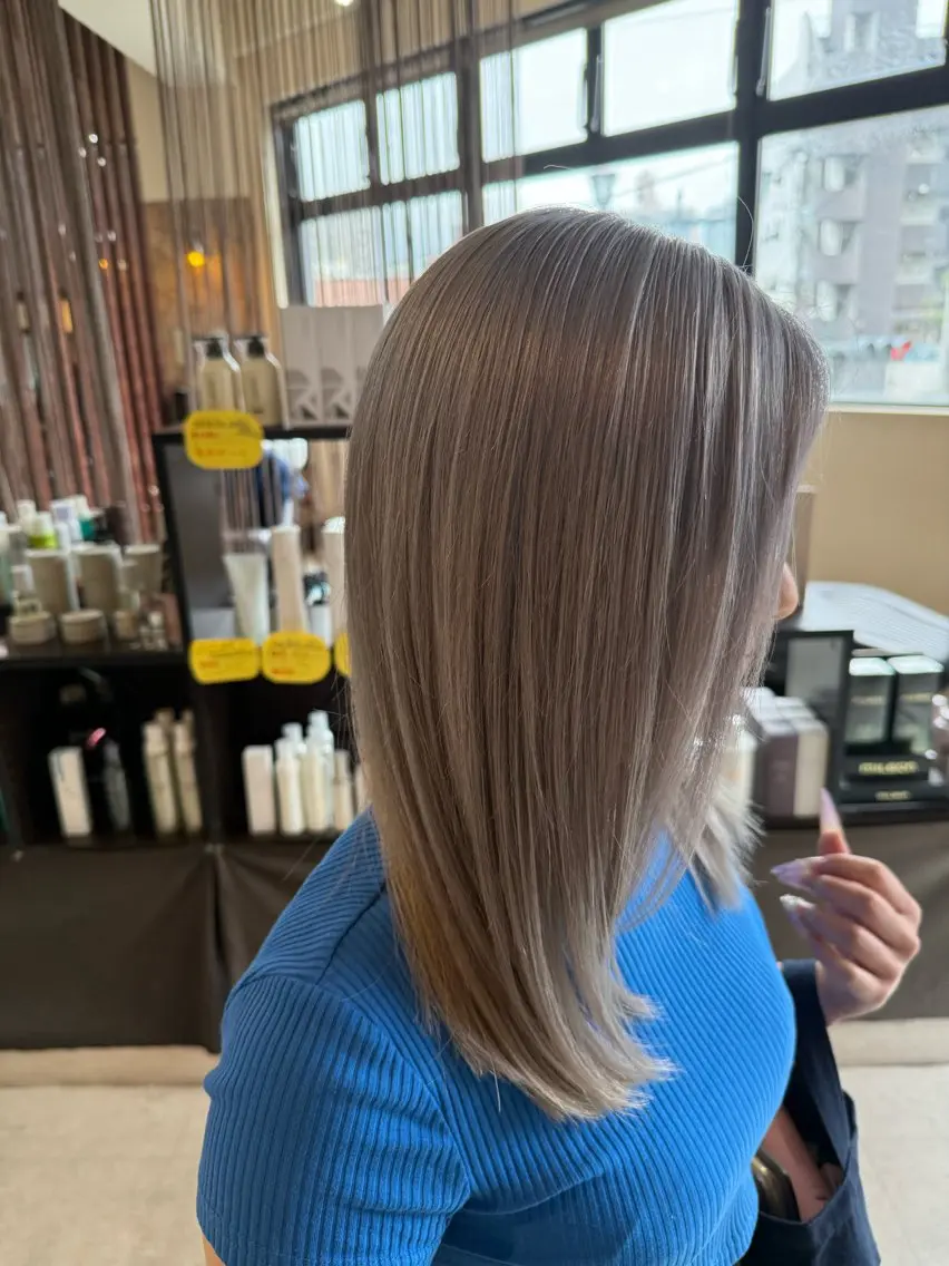 セミロング ヘアカラー 前田 知輝のヘアスタイル