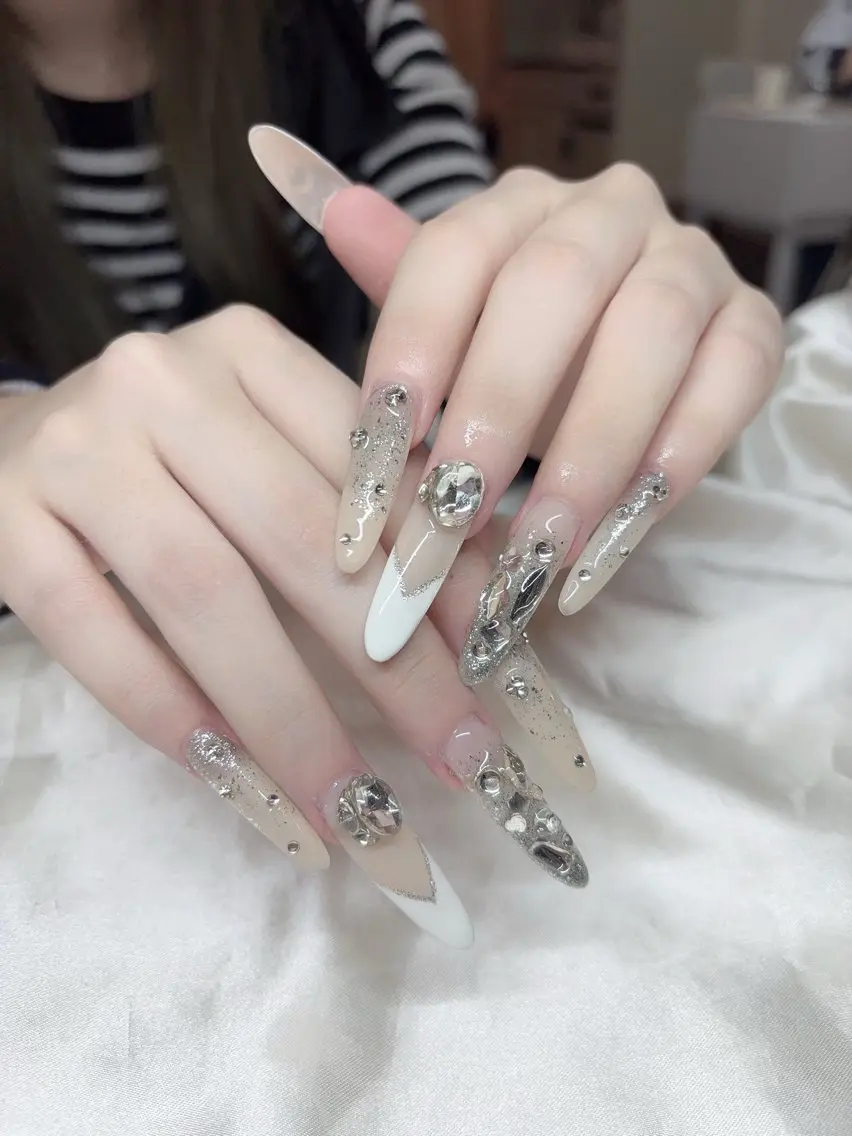 ネイル 韓国ネイル 持ち込み ニュアンスネイル ネイルチップ ハンドネイル TABI ANA.CHUOのネイルデザイン