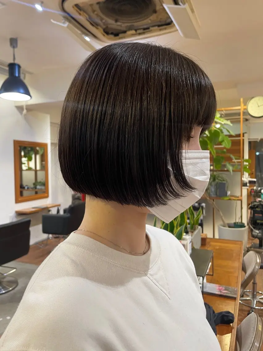 ショート ボブ 顔まわりレイヤー レイヤーカット emma~ ボブ🪷のヘアスタイル