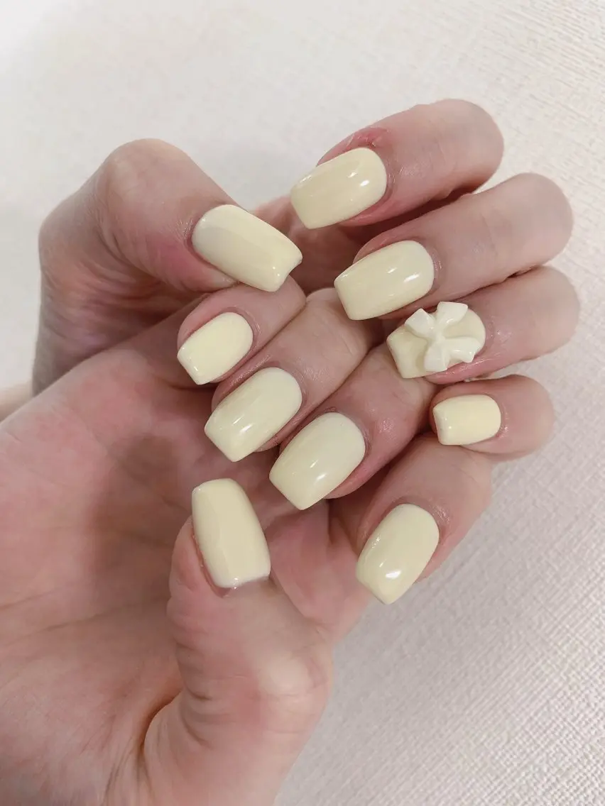 ネイル シンプルネイル 春ネイル ワンホンネイル Rainbow Nailのネイルデザイン