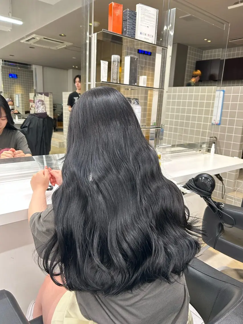 ミディアム カラー パーマ ヘアアレンジ メンズ キッズ 🦋縮毛/韓国レイヤ ー/透明感カラー🦋のヘアスタイル