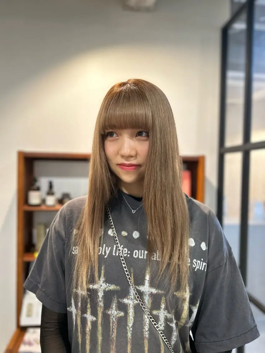 ロング カラー ヘアアレンジ ヘアカラー 🎀suzuna 透明感colorのヘアスタイル