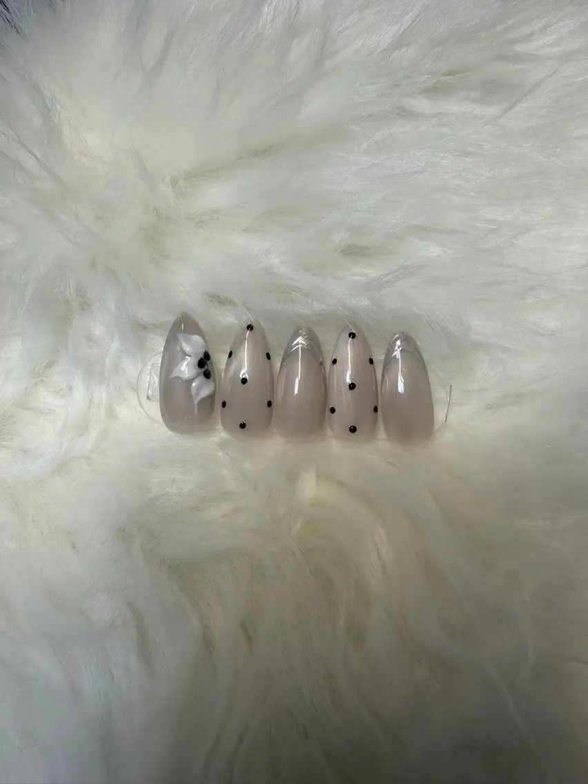 ネイル ハンドネイル wi nailのネイルデザイン