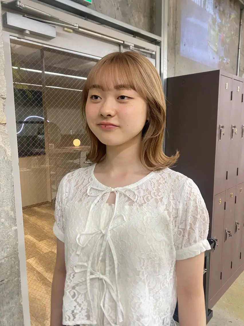 ミディアム ヘアカラー トリートメント misora🧊/ 酸性ストレート/ボブのヘアスタイル